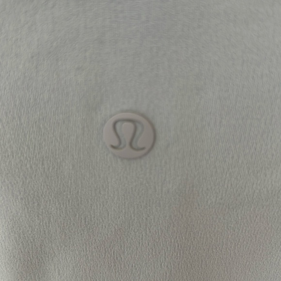 Lululemon Athletica Back In Action Pastel Blue Long Sleeve Shirt Size 10 - Picture 6 of 7